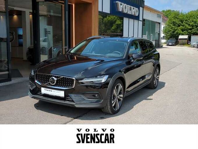 Volvo V60 Cross Country Cross Country Ultimate AWD B5 Benzin EU6d HUD StandHZG El. Pan