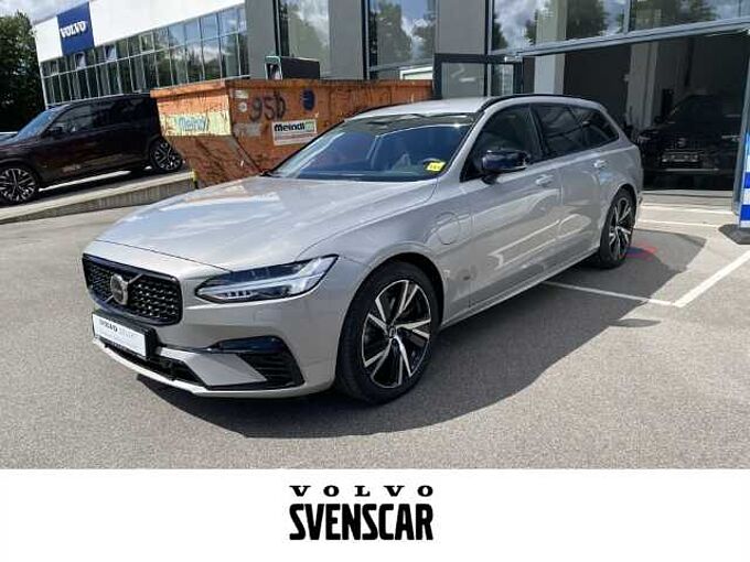 Volvo V90 Plus Dark Recharge Plug-In Hybrid AWD T6 Twin Engine EU6d StandHZG AHK Digit