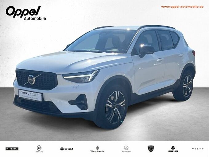 Volvo XC 40 B3 2WD Plus Dark NAVI+AHK+RFK 360 Grad+SH+ XC40
