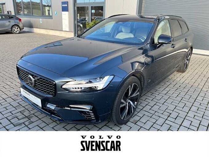 Volvo V90 Ultimate Dark Recharge Plug-In Hybrid AWD T8 Twin Engine EU6d HUD StandHZG A V90 Recharge Ultimate, T8 AWD Plug-in Hybrid, Elektrisch/Benzin, Dark