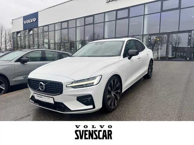 Volvo S60 R Design B5 Benzin EU6d HUD StandHZG El. Panodach Navi Leder Digitales Cockp S60 R-Design, B5 Mild-Hybrid Benzin