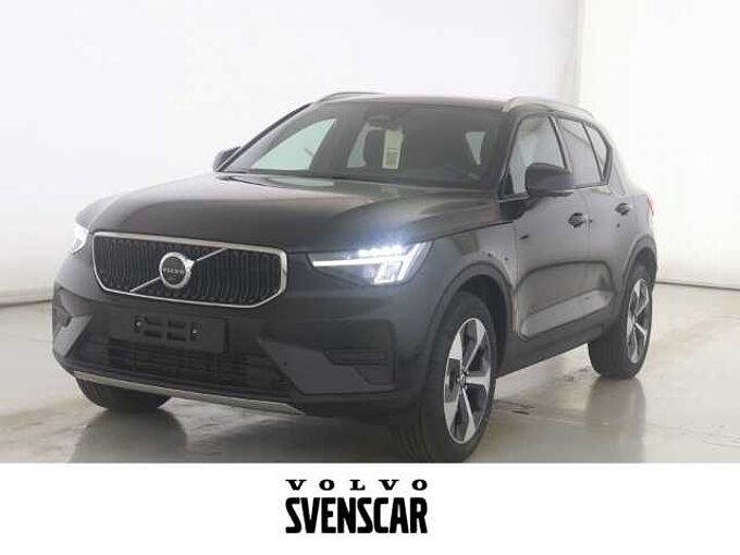 Volvo XC40 Core B3 EU6e Digitales Cockpit Memory Sitze Soundsystem LED Sperrdiff. ACC XC40 Core, B3 Mild-Hybrid, Benzin