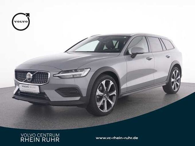 Volvo V60 Cross Country B4 AWD PLUS FAP+HARMAN+PANO CC