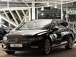 Volkswagen Passat Variant *Variant*2.0 TDI*DSG*R-Line*4Motion*AHK*LM