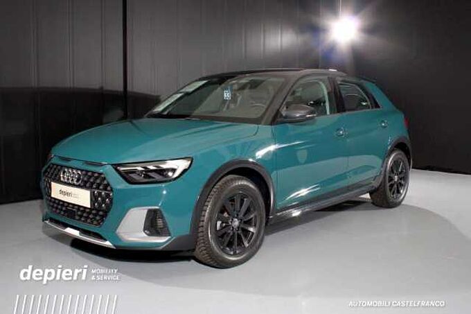 Audi A1 citycarver 25 TFSI ok Neop