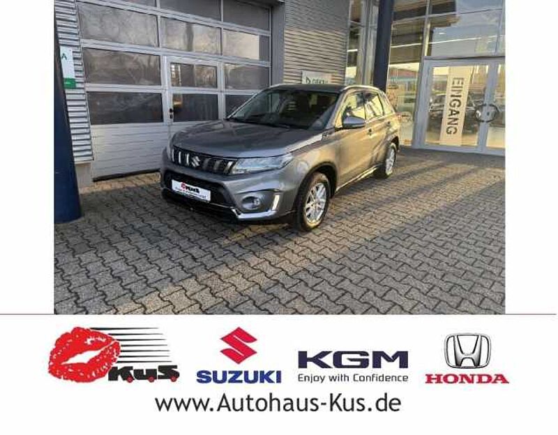 Suzuki Vitara 1.5 Comfort+HYBRID avi+CarPlay+Sitzhzg.+ in 40667 Meerbusch Suzuki Vitara 1.5 Comfort+HYBRID avi+CarPlay+Sitzhzg.+