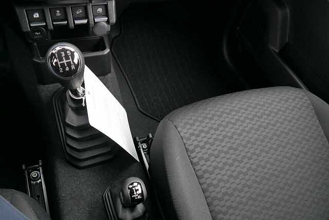 Suzuki Jimny NFZ 1.5. ALLGRIP Comfort