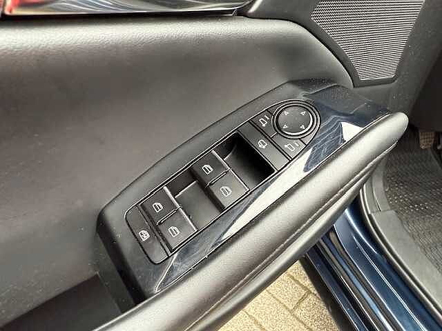 Mazda 3 5TRG, NAVI,8-FACH BEREIFT 