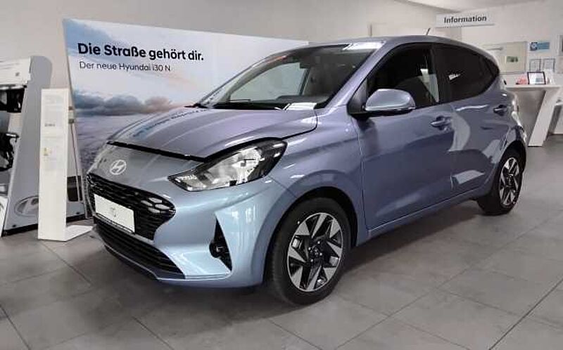 Hyundai i10 1.2 AMT Klimaautomatik Sitz+Lenkh. ALU in 56566 Neuwied Hyundai i10 1.2 AMT Klimaautomatik Sitz+Lenkh. ALU