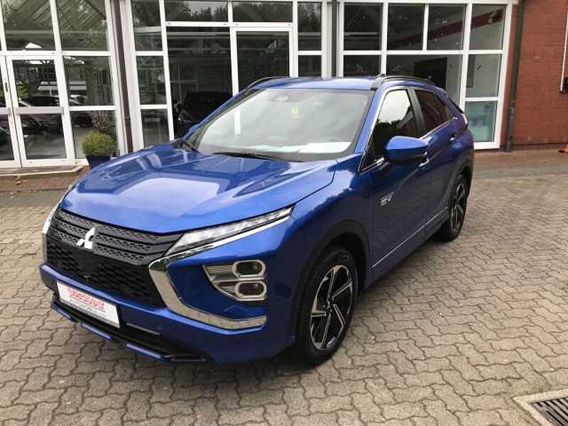 Mitsubishi Eclipse Cross Plug-In Hybrid 4WD Select in 21493 Fuhlenhagen Mitsubishi Eclipse Cross Plug-In Hybrid 4WD Select
