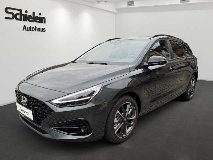 Hyundai i30 Kombi 1.0 T-GDI 100PS 7-DCT Advantage *SHZ*LHZ in 92318 Neumarkt Hyundai i30 Kombi 1.0 T-GDI 100PS 7-DCT Advantage *SHZ*LHZ