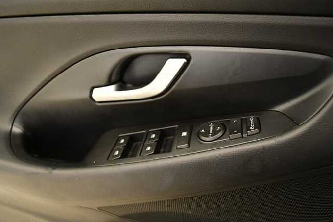 Hyundai i30 1.0 TGDI N Line 30A 120