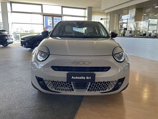 600 Hybrid 100 CV DCT MHEV La Prima NEOPATENTATI