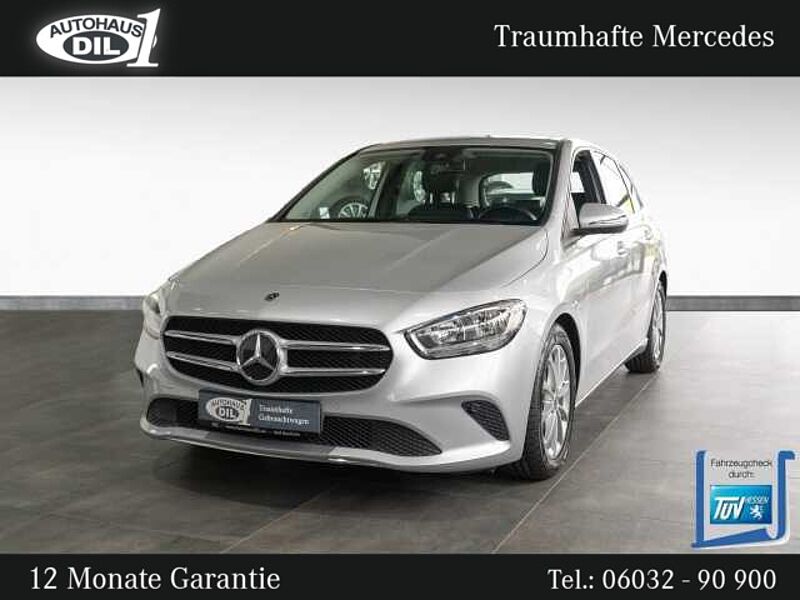 Mercedes-Benz B 180 d *1.Hd.*R-KAMERA*TOTWINKEL*BREMSE NEU* in 61231 Bad Nauheim Mercedes-Benz B 180 d *1.Hd.*R-KAMERA*TOTWINKEL*BREMSE NEU*