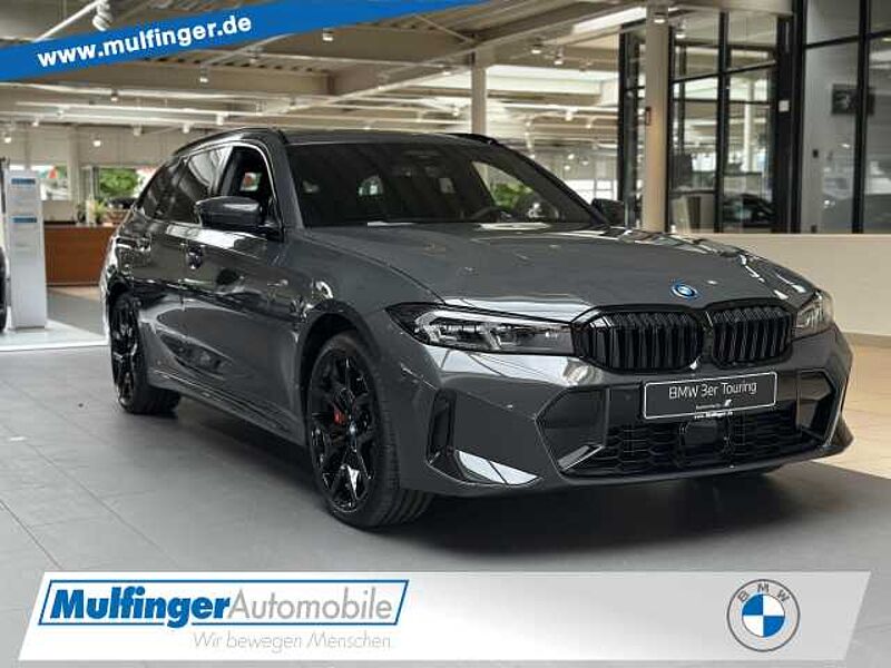 BMW 330e xD. T. M Sport Pro ACC AHK Ha/Ka PanoD. 19' 330 19' Sportpaket Bluetooth HUD Navi LED Klima Aktivlenkung Standhzg PDC el. Fe in 73614 Schorndorf BMW 330e xD. T. M Sport Pro ACC AHK Ha/Ka PanoD. 19' 330 19' Sportpaket Bluetooth HUD Navi LED Klima Aktivlenkung Standhzg PDC el. Fe