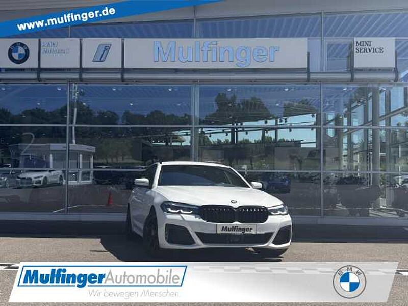 BMW 530d Tour.M Sport ACC Kamera Driv-Ass-Prof. 20' 530 20' in 74545 Schwäbisch-Hall (Michelfeld) BMW 530d Tour.M Sport ACC Kamera Driv-Ass-Prof. 20' 530 20'