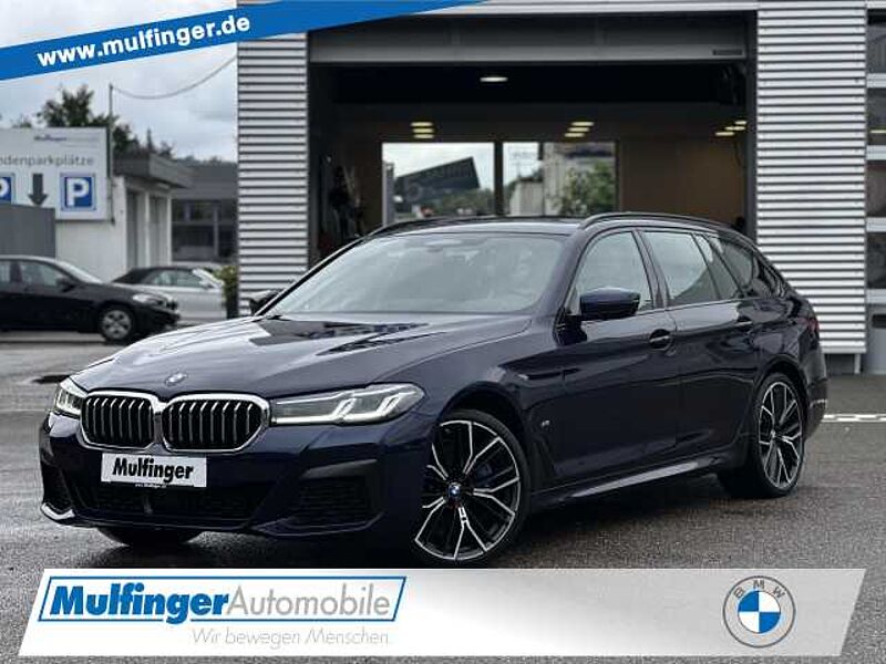 BMW 540d xDr.T.M Sport FondEntProf.Standh.Bow+Wil.P+ 540 Sportpaket Bluetooth HUD Navi Vollleder Klima Standhzg PDC el. Fenster in 73614 Schorndorf BMW 540d xDr.T.M Sport FondEntProf.Standh.Bow+Wil.P+ 540 Sportpaket Bluetooth HUD Navi Vollleder Klima Standhzg PDC el. Fenster