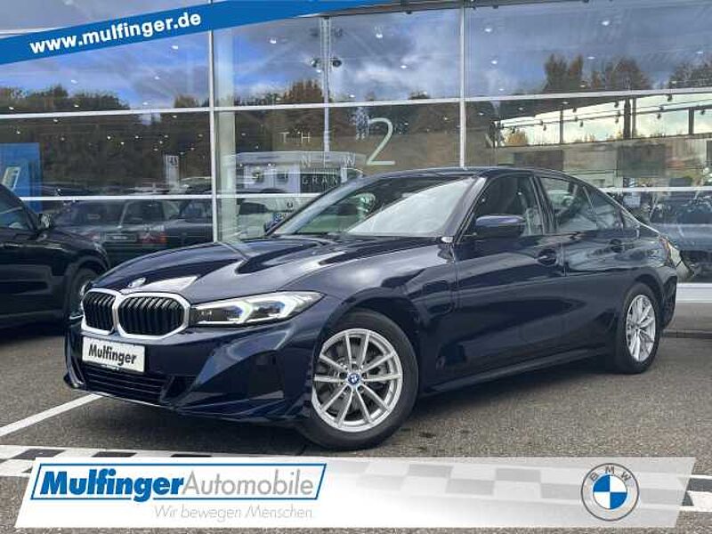 BMW 330e HUD LiveProf.Kamera Driv/Park-Ass.KomfZug. 330 in 74545 Schwäbisch-Hall (Michelfeld) BMW 330e HUD LiveProf.Kamera Driv/Park-Ass.KomfZug. 330