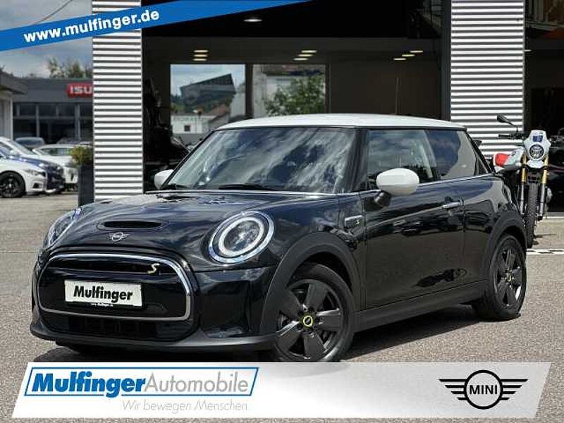 MINI Cooper SE Essential Sports. Sitzh. Navi LED Alu Bluetooth Klima Standhzg el. Fenster in 73614 Schorndorf MINI Cooper SE Essential Sports. Sitzh. Navi LED Alu Bluetooth Klima Standhzg el. Fenster