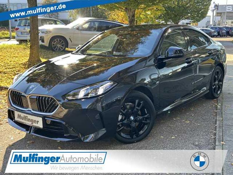 BMW 220i GC.M Sport HUD ACC Lenkradh.LivePr.Ha/Ka P+ 220 Gran Coupé Sportpaket Bluetooth Navi LED Vollleder Klima Aktivlenkung PDC el in 73457 Essingen / Aalen BMW 220i GC.M Sport HUD ACC Lenkradh.LivePr.Ha/Ka P+ 220 Gran Coupé Sportpaket Bluetooth Navi LED Vollleder Klima Aktivlenkung PDC el