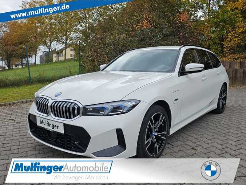 BMW 320e T.xDr.M Sport HUD Live-Curved Finanz.328,- 320 Sportpaket Bluetooth Navi LED Klima Standhzg PDC el. Fenster in 74564 Crailsheim BMW 320e T.xDr.M Sport HUD Live-Curved Finanz.328,- 320 Sportpaket Bluetooth Navi LED Klima Standhzg PDC el. Fenster