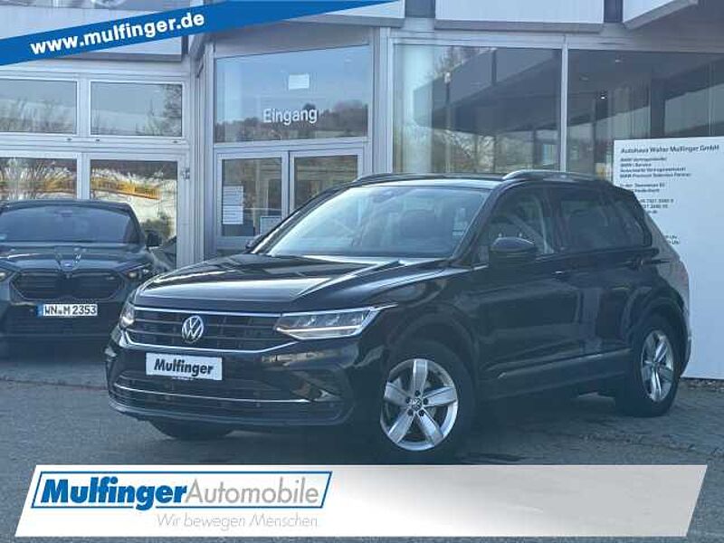 Volkswagen Tiguan 1.5 TSI ACTIVE Lenkradh.Navi AppleCar AHK Bluetooth LED Klima Einparkhilfe el. Fenster in 89520 Heidenheim/Brenz Volkswagen Tiguan 1.5 TSI ACTIVE Lenkradh.Navi AppleCar AHK Bluetooth LED Klima Einparkhilfe el. Fenster