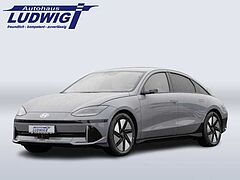 Hyundai IONIQ 6 77,4 kWh Uniq*HUD*DIGITALE-AUßENSPIEGEL*LEDER* Hyundai IONIQ 6 77,4 kWh Uniq*HUD*DIGITALE-AUßENSPIEGEL*LEDER*