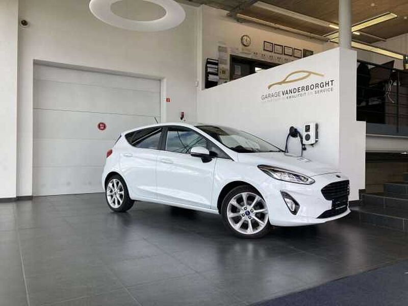 Ford Fiesta TITANIUM BENZINE 125PK