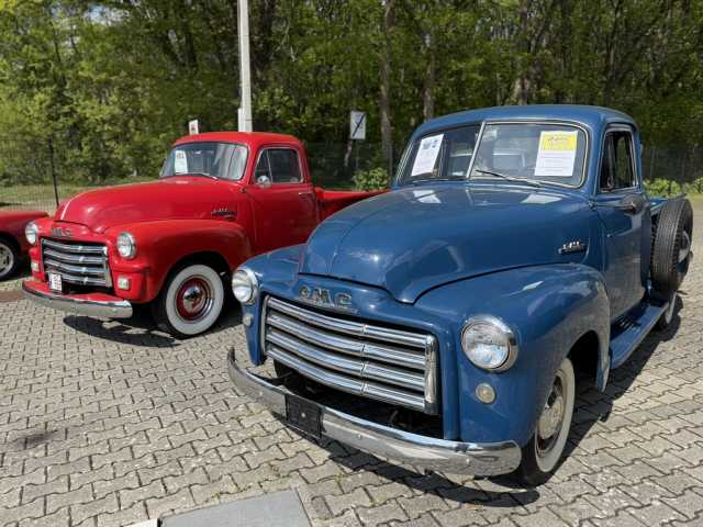 GMC Pick up truck Step Side 