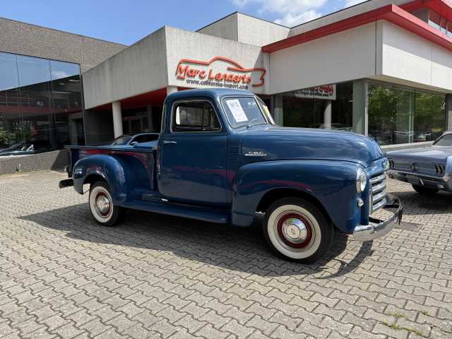 GMC Pick up truck Step Side 