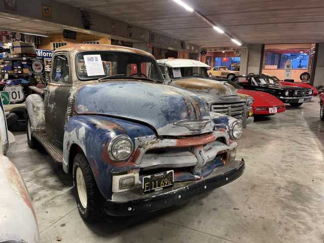 Chevrolet pick up Truck stepside 3100 