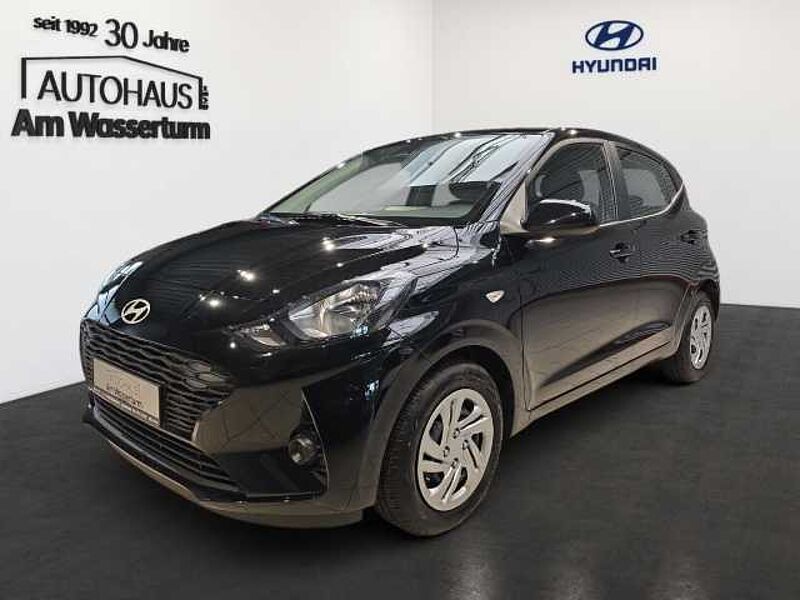 Hyundai i10 FL (MY25) 1.0 BENZIN (63 PS) 5-MT 2WD SELECT in 59269 Beckum Hyundai i10 FL (MY25) 1.0 BENZIN (63 PS) 5-MT 2WD SELECT