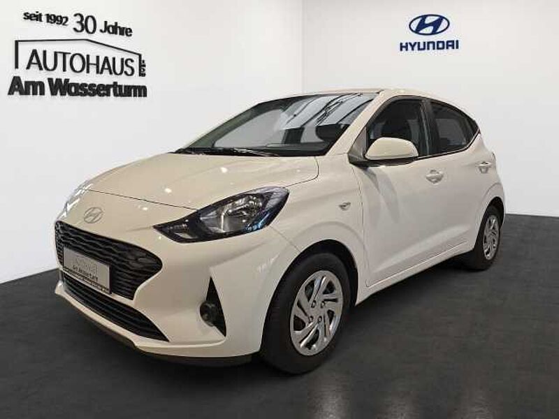 Hyundai i10 FL (MY25) 1.0 BENZIN (63 PS) 5-MT 2WD SELECT in 59269 Beckum Hyundai i10 FL (MY25) 1.0 BENZIN (63 PS) 5-MT 2WD SELECT