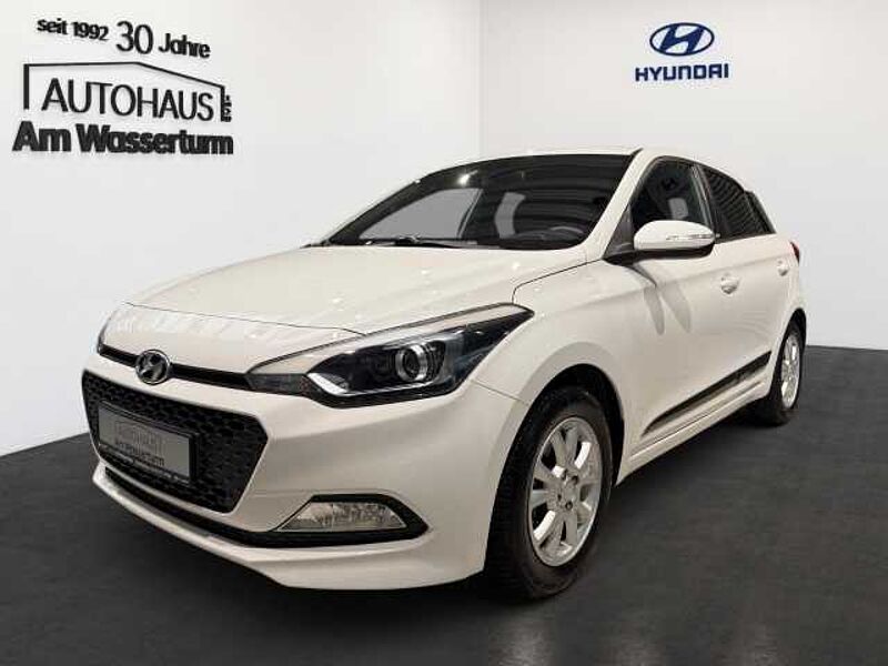 Hyundai i20 1.2 Passion Klima Sitzheizung Alu PDC in 59269 Beckum Hyundai i20 1.2 Passion Klima Sitzheizung Alu PDC