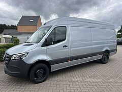 Mercedes-Benz Sprinter 317 L3H2 TREKHAAK 3.5 TON