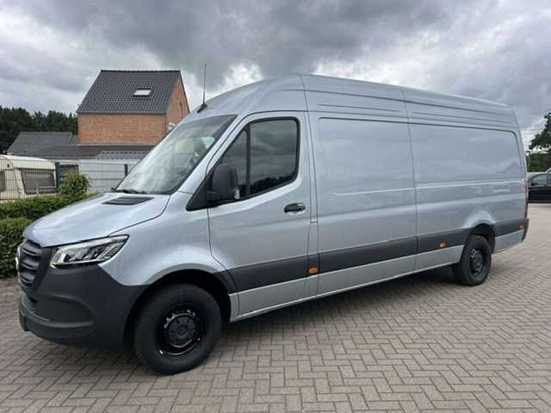Mercedes-Benz Sprinter 317 L3H2 TREKHAAK 3.5 TON