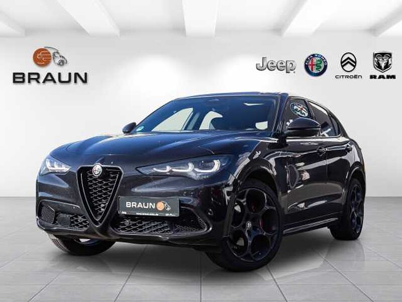 Alfa Romeo Stelvio 2.0 16V Turbo AT8-Q4 Veloce VOLL!
