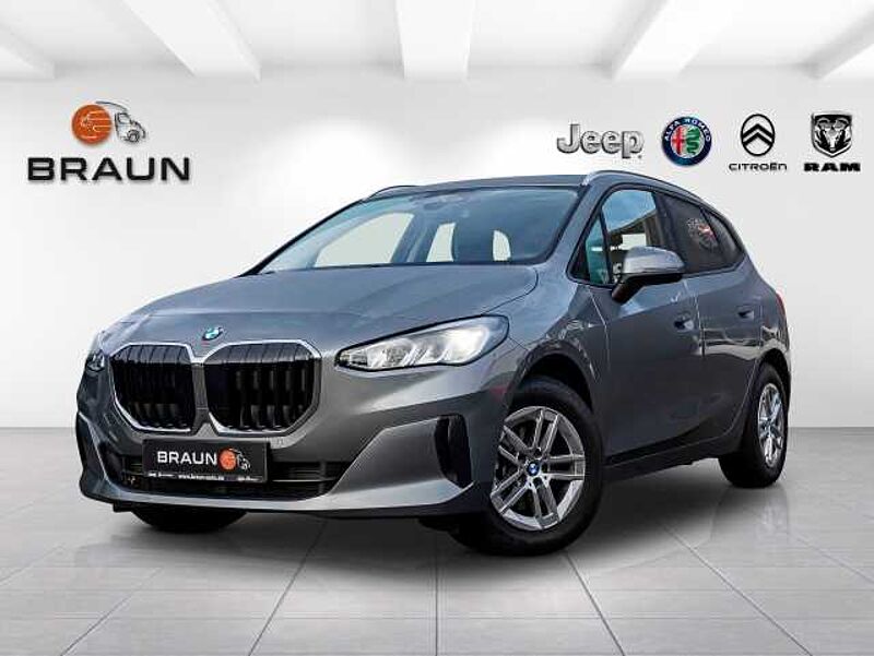 BMW 218i Active Tourer Aut. in 56070 Koblenz BMW 218i Active Tourer Aut.
