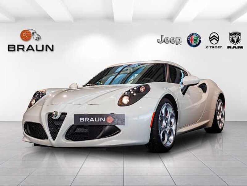 Alfa Romeo 4C 1.8 TBi Coupé NUR 4107km! in 56070 Koblenz Alfa Romeo 4C 1.8 TBi Coupé NUR 4107km!