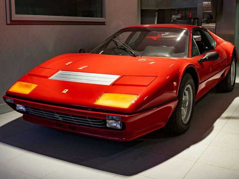 Ferrari 512 BBI -FULLY RESTORED-FULLY DOCU UNTIL LAST SCREW