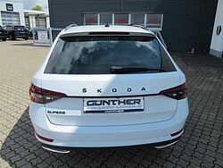 SKODA Superb Combi Sportline2.0TDI 110 KW DSG AHK NAVI