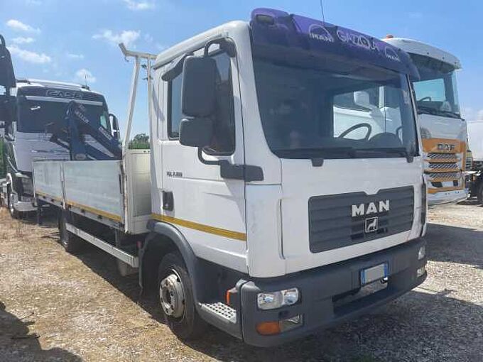 MAN TGL 7.180 in 31033 Castelfranco Veneto MAN TGL 7.180