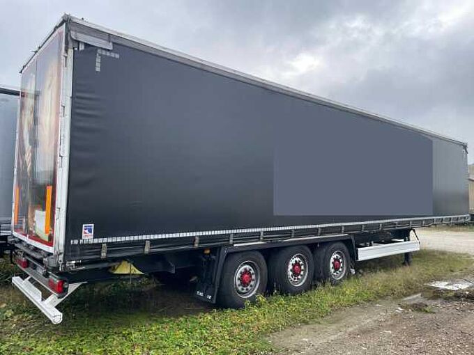 Kässbohrer XS RI-CS L1S3R12 in 31033 Castelfranco Veneto Kässbohrer XS RI-CS L1S3R12