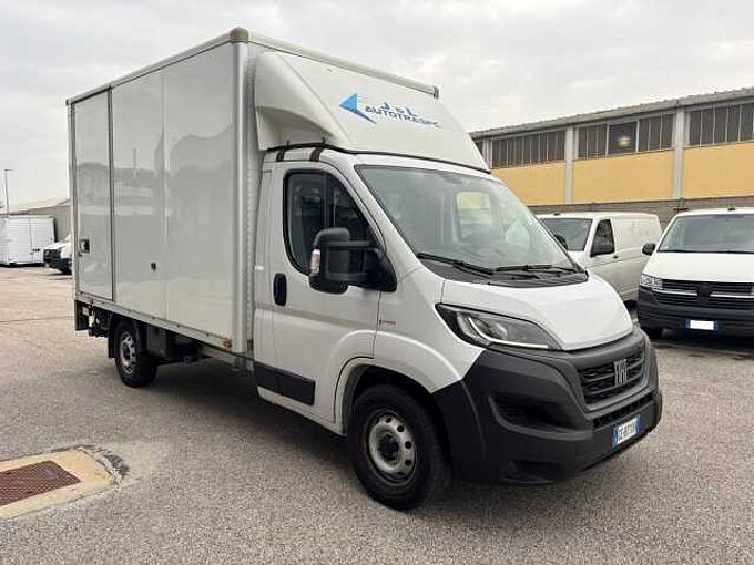 Fiat Ducato 2.2 Mjt 160cv con Sponda Caricatrice
