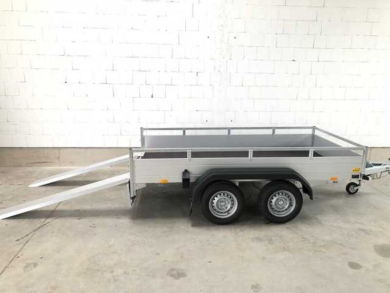 Saris McAlu Pro 305 153 2000 2 Ramp Kastenanhänger geb