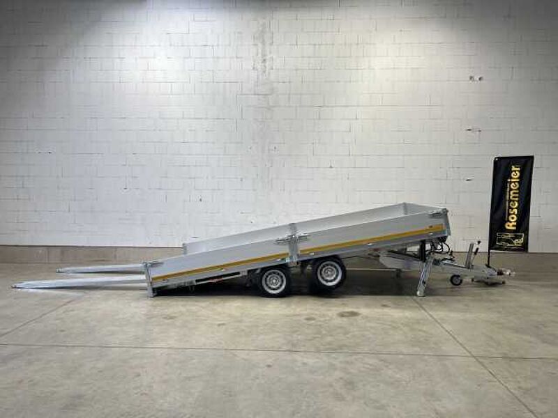 Eduard 4522-4-AO3-3063-J Maschinentransporter Maschinentransporter