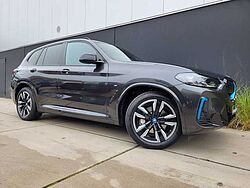 BMW iX3 M-PAKKET*HUD*KEYLESS*360'*SPORTSTOELEN*TR.HAAK*