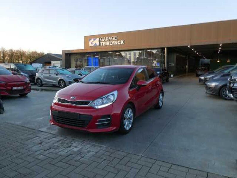 Kia Rio 1.2 i benzine 85pk 5d Business Luxe Camera '16 133000km (92591)