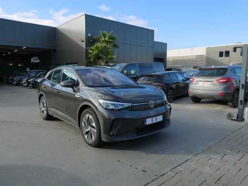 Volkswagen ID.4 Pure 170pk Business Luxe 360° Camera BLIS Elec Koffer (22882) in 8790 Waregem Volkswagen ID.4 Pure 170pk Business Luxe 360° Camera BLIS Elec Koffer (22882)