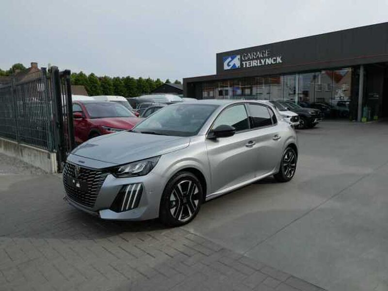 Peugeot 208 1.2 i benzine 100pk 5d Allure 360° Camera BLIS '24 16000km (09865) in 8790 Waregem Peugeot 208 1.2 i benzine 100pk 5d Allure 360° Camera BLIS '24 16000km (09865)